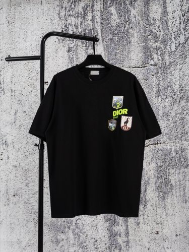 Dior Luxury Brand Women Mens Short Sleeve T-Shirt Whatsapp 【+1-3239614486】