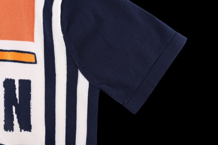 Louis Vuitton Luxury Brand Men Womens Short-Sleeved Crewneck Knit Whatsapp 【+1-3239614486】