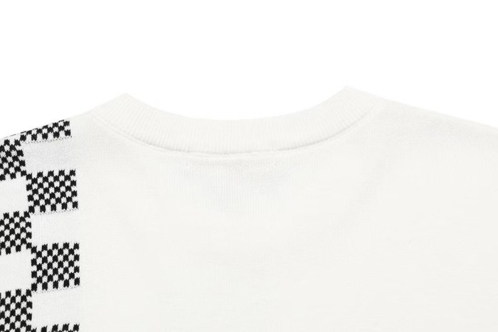 Louis Vuitton Luxury Brand Men Womens Short-Sleeved Crewneck Knit Whatsapp 【+1-3239614486】
