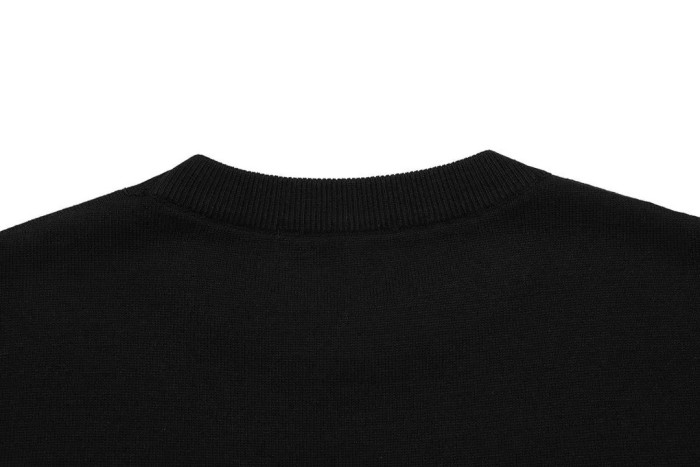 Louis Vuitton Luxury Brand Men Womens Short-Sleeved Crewneck Whatsapp 【+1-3239614486】
