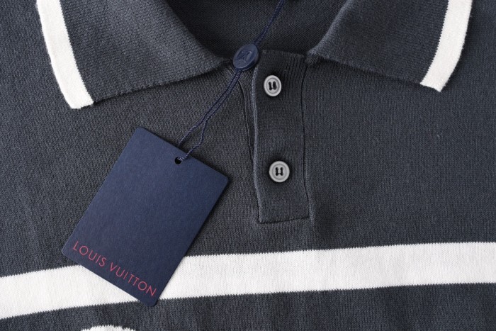 Louis Vuitton Luxury Brand Men Womens Short-Sleeved Polo Shirt Knit Whatsapp 【+1-3239614486】