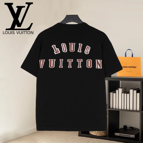 Louis Vuitton Luxury Brand Men Womens Short Sleeve T-Shirt Knit Whatsapp 【+1-3239614486】