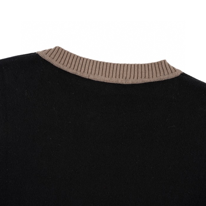 Louis Vuitton Luxury Brand Men Womens Short-Sleeved Crewneck Knit Whatsapp 【+1-3239614486】