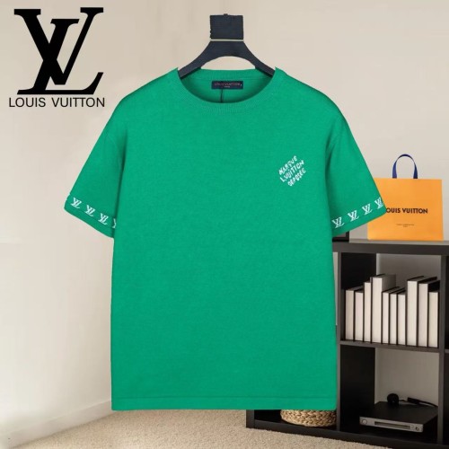 Louis Vuitton Luxury Brand Men Womens Short-Sleeved Cotton Crewneck 1AGKMB Whatsapp 【+1-3239614486】