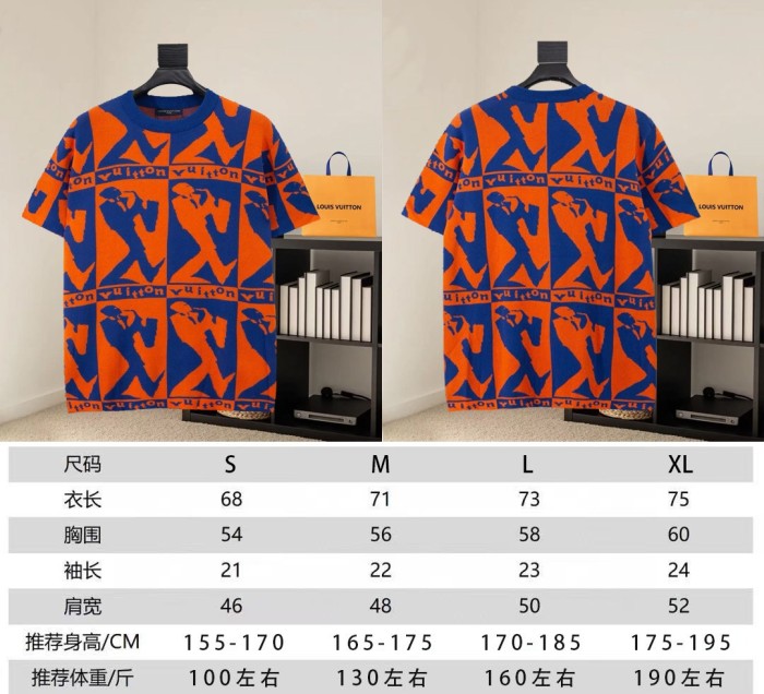 Louis Vuitton Luxury Brand Men Womens Short-Sleeved Crewneck Knit Whatsapp 【+1-3239614486】
