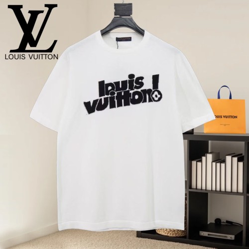 Louis Vuitton Luxury Brand Men Womens Short-Sleeved Crewneck Knit Whatsapp 【+1-3239614486】