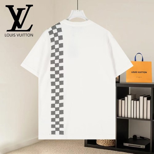Louis Vuitton Luxury Brand Men Womens Short-Sleeved Crewneck Knit Whatsapp 【+1-3239614486】