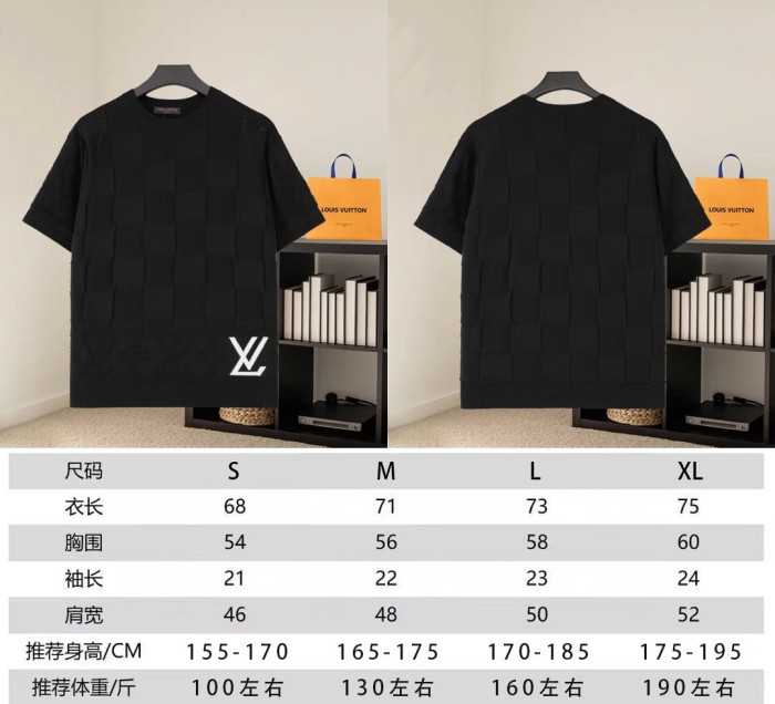 Louis Vuitton Luxury Brand Men Womens Short-Sleeved Crewneck Knit Whatsapp 【+1-3239614486】