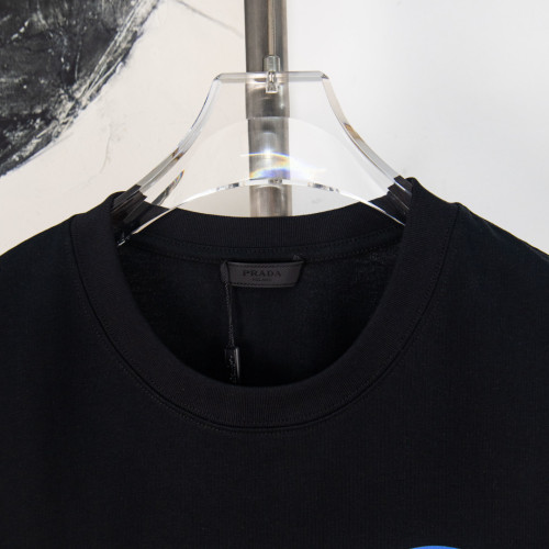 Prada Luxury Brand Men Womens Short Sleeve T-Shirt Whatsapp 【+1-3239614486】