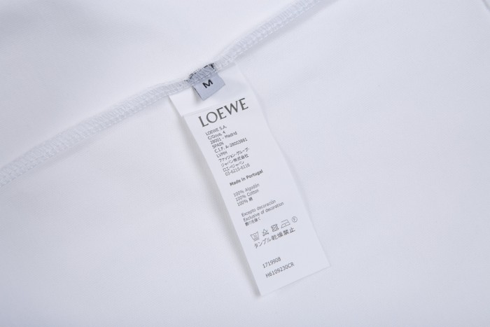 Loewe Luxury Brand Men Womens Short Sleeve T-Shirt Whatsapp 【+1-3239614486】