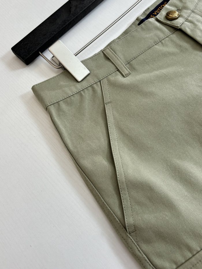 Louis Vuitton Luxury Brand Women Mens Pant Shorts Technical Cotton Cargo Shorts 1AJUHZ Whatsapp 【+1-3239614486】