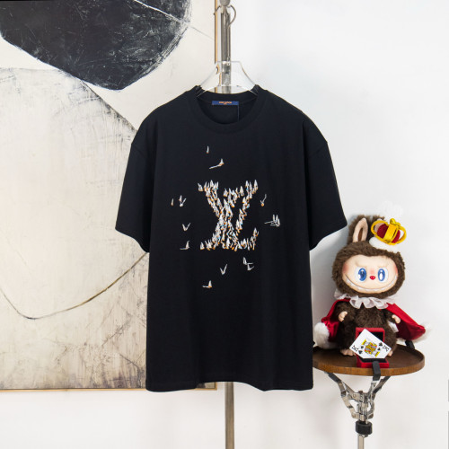 Louis Vuitton Luxury Brand Womens Men Short Sleeve T-Shirt Embroidered Cotton T-Shirt Top Quality Whatsapp 【+1-3239614486】