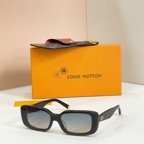 Louis Vuitton Sunglasses Luxury Brand Womens Sunglasses LV Script Low Rectangle Sunglasses with Original Box Whatsapp 【+1-3239614486】Z3165U