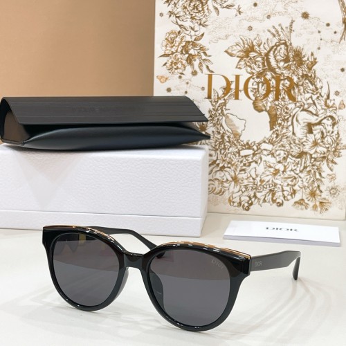 Dior Sunglasses Luxury Brand Womens Sunglasses with Original Box Whatsapp 【+1-3239614486】CD0264S
