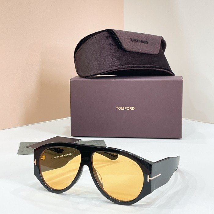 Tom Ford Sunglasses Luxury Brand Womens Sunglasses with Original Box Whatsapp 【+1-3239614486】TF 1044