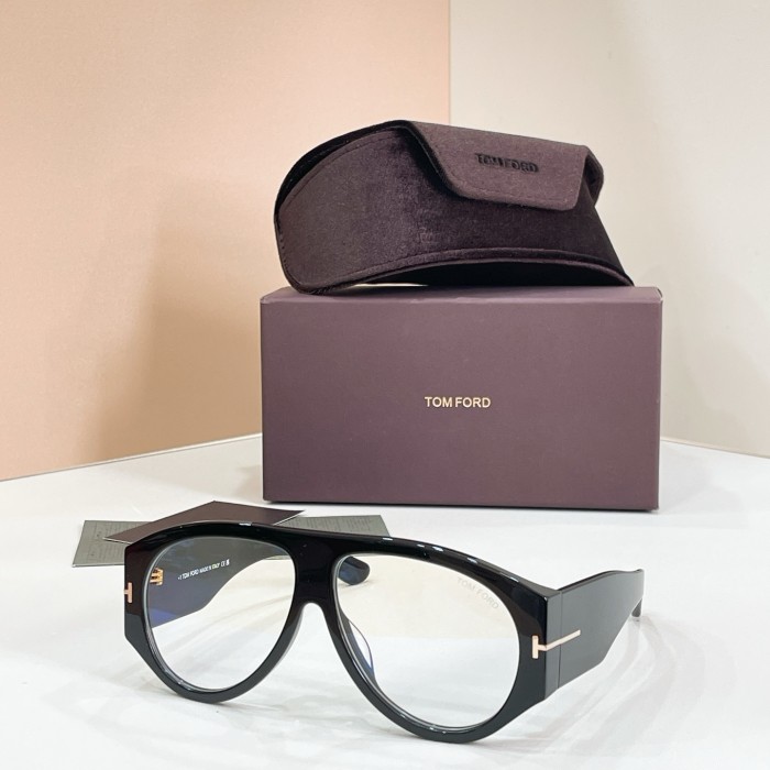 Tom Ford Sunglasses Luxury Brand Womens Sunglasses with Original Box Whatsapp 【+1-3239614486】TF 1044