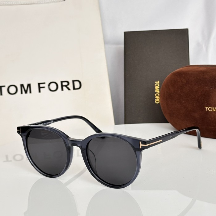 Tom Ford Sunglasses Luxury Brand Womens Sunglasses with Original Box Whatsapp 【+1-3239614486】TF5695