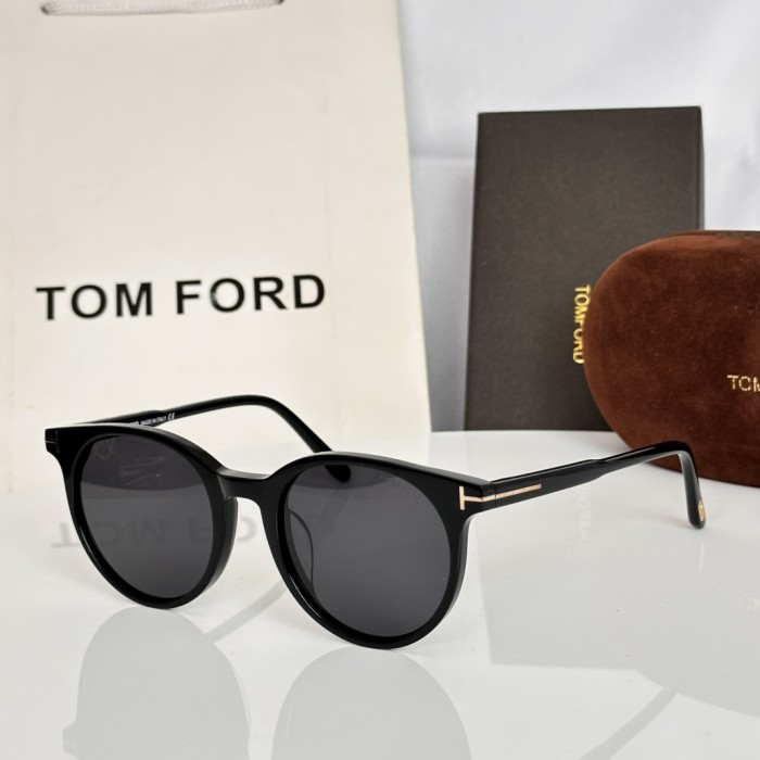 Tom Ford Sunglasses Luxury Brand Womens Sunglasses with Original Box Whatsapp 【+1-3239614486】TF5695