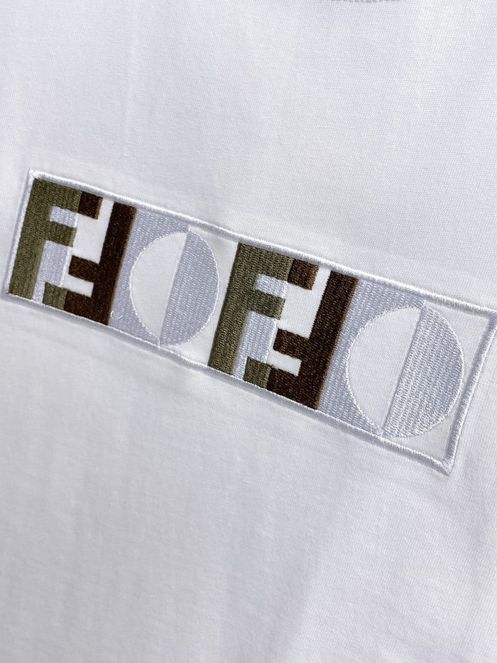 Fendi Luxury Brand Women Mens Short Sleeve T-Shirt with Original Box Whatsapp 【+1-3239614486】