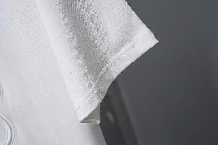 Loewe Luxury Brand Men Womens Short Sleeve T-Shirt Whatsapp 【+1-3239614486】