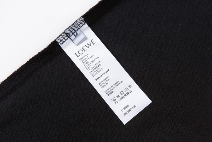Loewe Luxury Brand Men Womens Short Sleeve T-Shirt Whatsapp 【+1-3239614486】