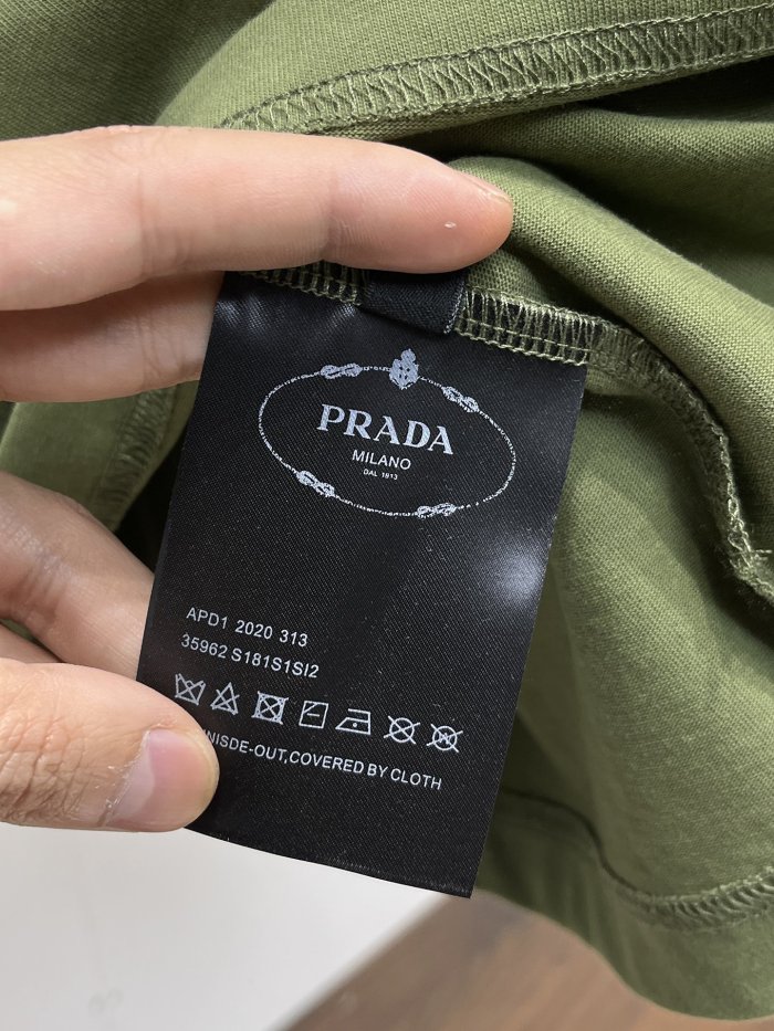 Prada Luxury Brand Men Womens Short Sleeve T-Shirt with Original Box Whatsapp 【+1-3239614486】
