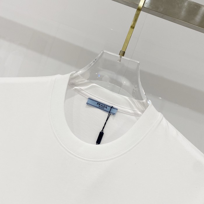 Prada Luxury Brand Men Womens Short Sleeve T-Shirt with Original Box Whatsapp 【+1-3239614486】