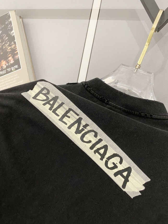 Balenciaga Luxury Brand Women Mens Short Sleeve T-Shirt with Original Box Whatsapp 【+1-3239614486】