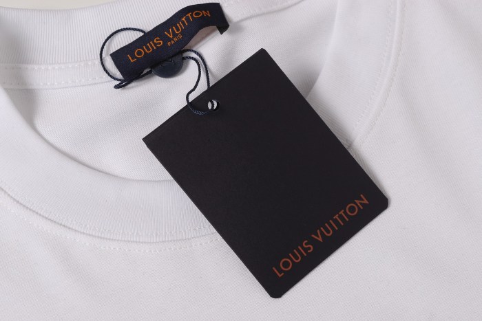 Louis Vuitton Luxury Brand Womens Men Short Sleeve T-Shirt Top Quality Whatsapp 【+1-3239614486】