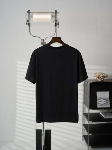 Moncler Luxury Brand Men Womens Short Sleeve T-Shirt Whatsapp 【+1-3239614486】