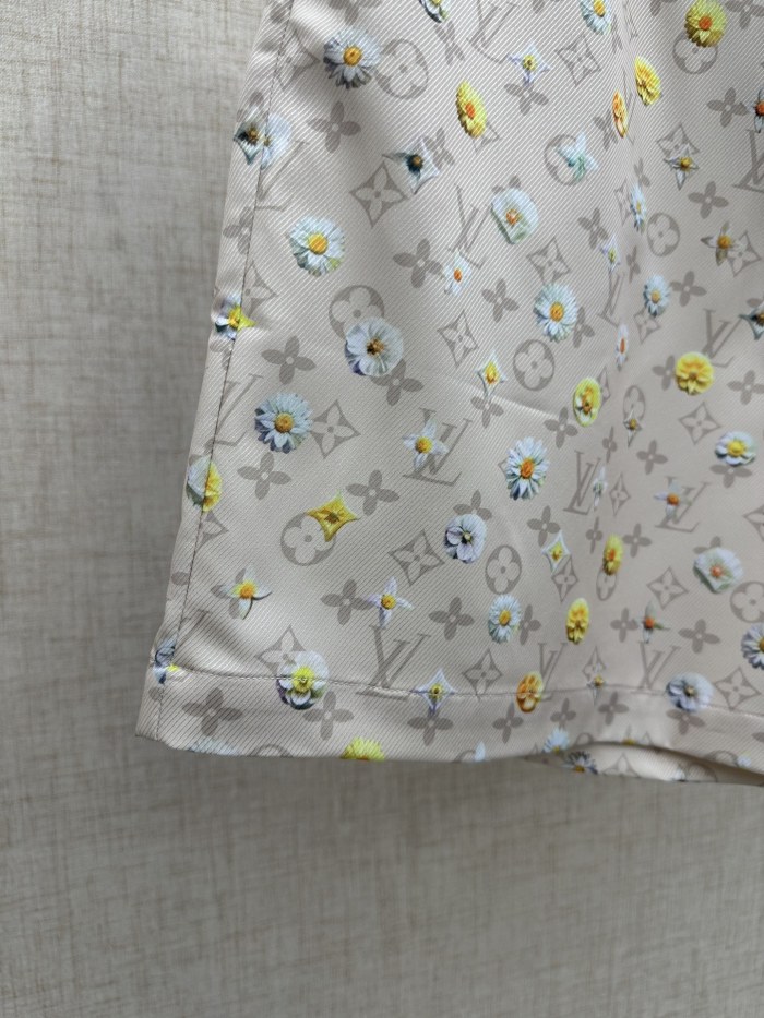 Louis Vuitton Luxury Brand Women Mens Pant Shorts Monogram Printed Silk Shorts with Original Box Whatsapp 【+1-3239614486】