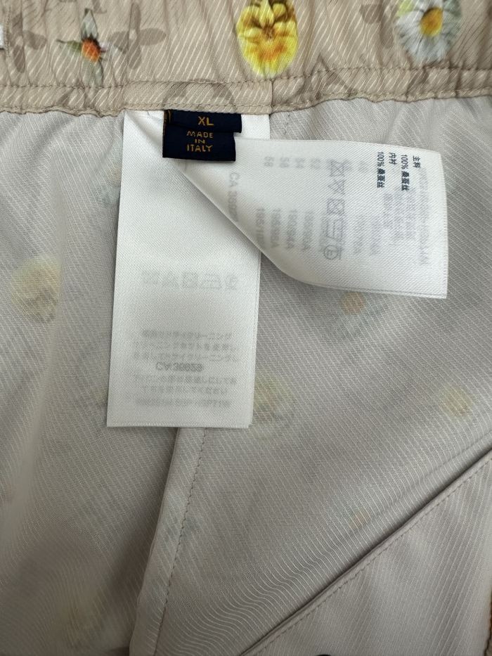 Louis Vuitton Luxury Brand Women Mens Pant Shorts Monogram Printed Silk Shorts with Original Box Whatsapp 【+1-3239614486】
