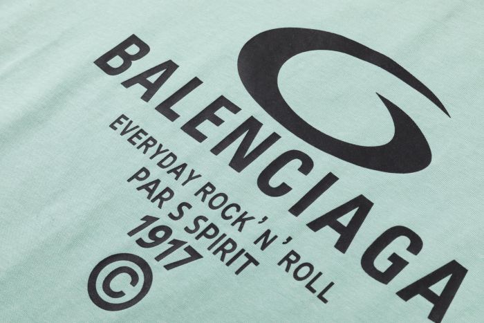 Balenciaga Luxury Brand Women Mens Short Sleeve T-Shirt with Original Box Whatsapp 【+1-3239614486】