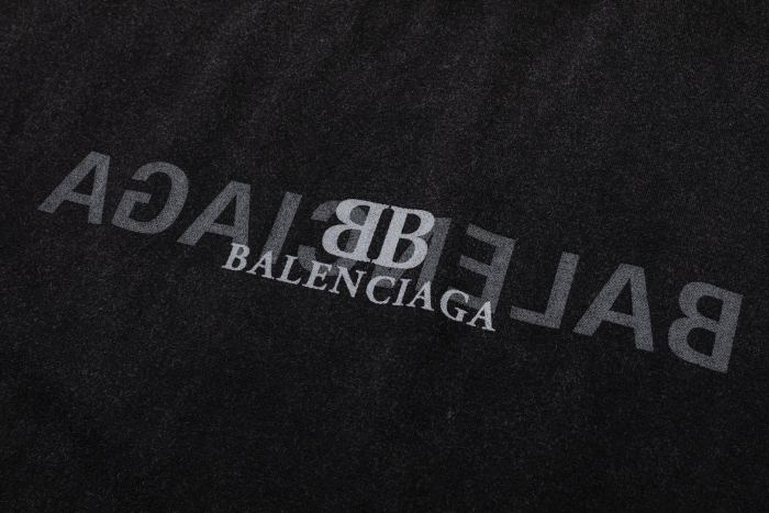 Balenciaga Luxury Brand Women Mens Short Sleeve T-Shirt with Original Box Whatsapp 【+1-3239614486】