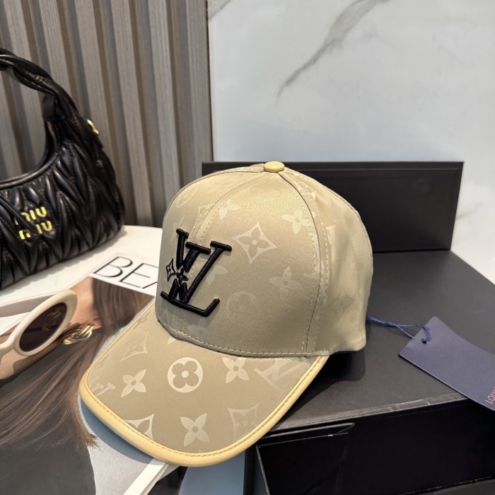 Louis Vuitton Men Womens Cap Baseball Hat Luxury Brand with Original Box Whatsapp 【+1-3239614486】