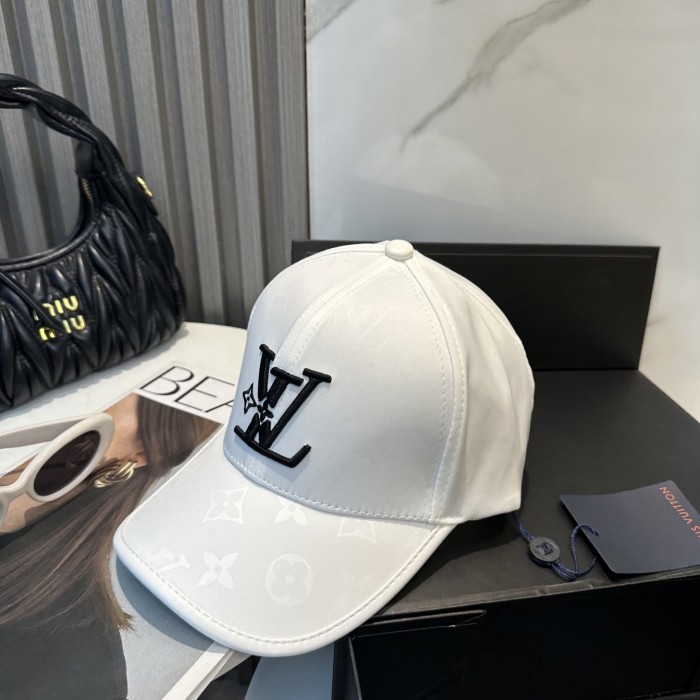 Louis Vuitton Men Womens Cap Baseball Hat Luxury Brand with Original Box Whatsapp 【+1-3239614486】