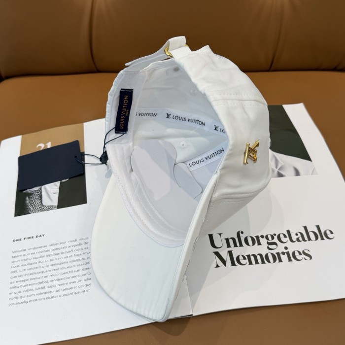 Louis Vuitton Men Womens Cap Baseball Hat Luxury Brand with Original Box Whatsapp 【+1-3239614486】