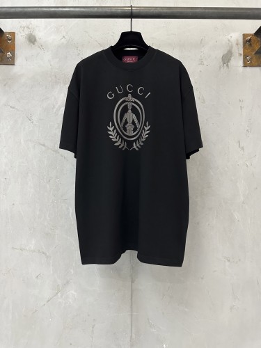 Gucci Luxury Brand Women Mens Short Sleeve T-Shirt Cotton jersey T-shirt with print 864626 XJH2O 1152 Top Quality Whatsapp 【+1-3239614486】