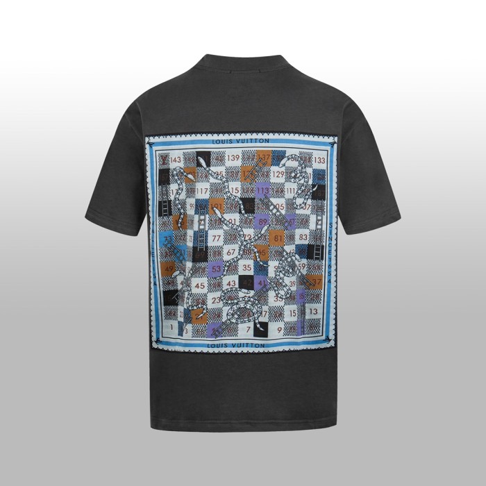 Louis Vuitton  Luxury Brand Men Womens Short Sleeve Printed T-Shirt Whatsapp 【+1-3239614486】