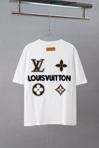 Louis Vuitton Luxury Brand Men Womens Short Sleeve T-Shirt Top Quality Whatsapp 【+1-3239614486】