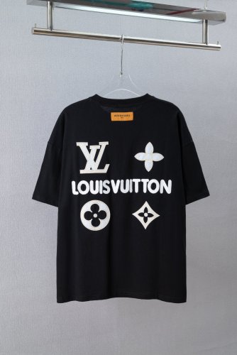 Louis Vuitton Luxury Brand Men Womens Short Sleeve T-Shirt Top Quality Whatsapp 【+1-3239614486】