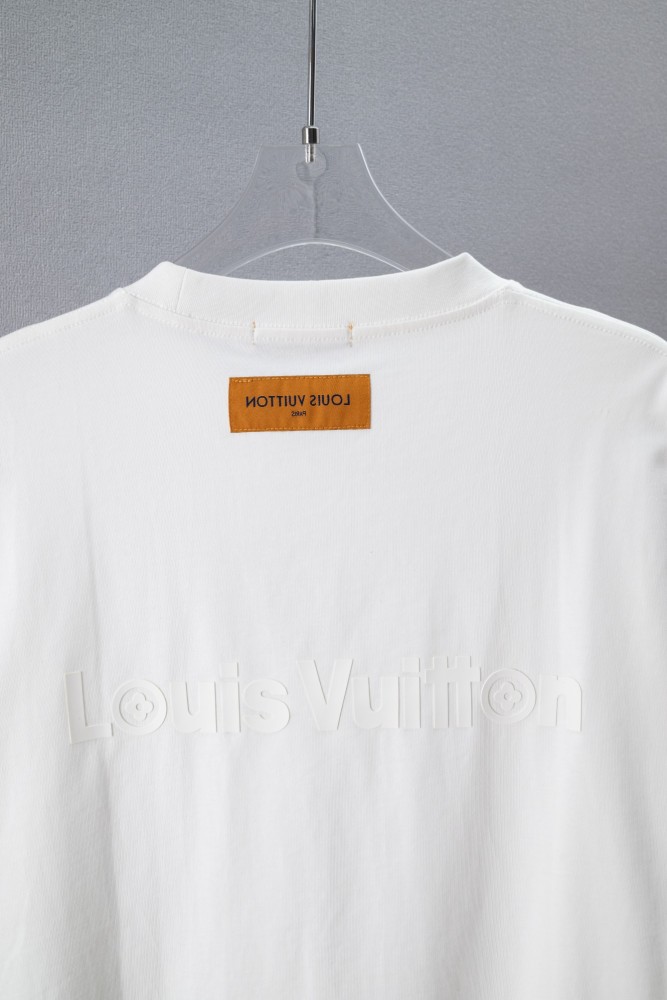 Louis Vuitton Luxury Brand Men Womens Short Sleeve T-Shirt Top Quality Whatsapp 【+1-3239614486】