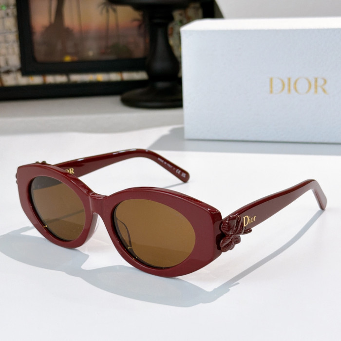 Dior Sunglasses Luxury Brand Womens Sunglasses with Original Box Whatsapp 【+1-3239614486】Dior Clover B1F