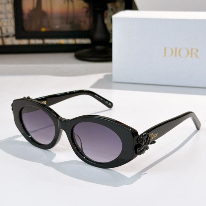 Dior Sunglasses Luxury Brand Womens Sunglasses with Original Box Whatsapp 【+1-3239614486】Dior Clover B1F