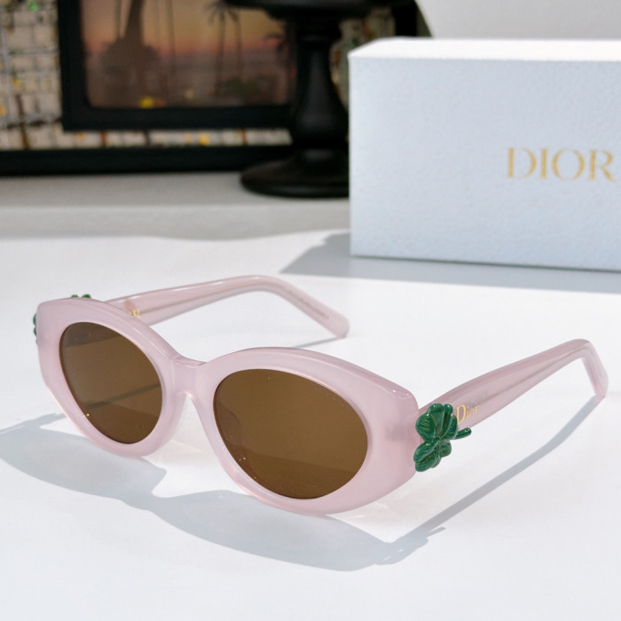Dior Sunglasses Luxury Brand Womens Sunglasses with Original Box Whatsapp 【+1-3239614486】Dior Clover B1F