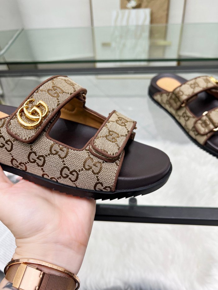 Gucci Womens Shoes Sandals Casual Design Luxury Brand 855390 2UZO0 2140 Women's sandal with Double G with Original Box whatsapp +1-3239614486