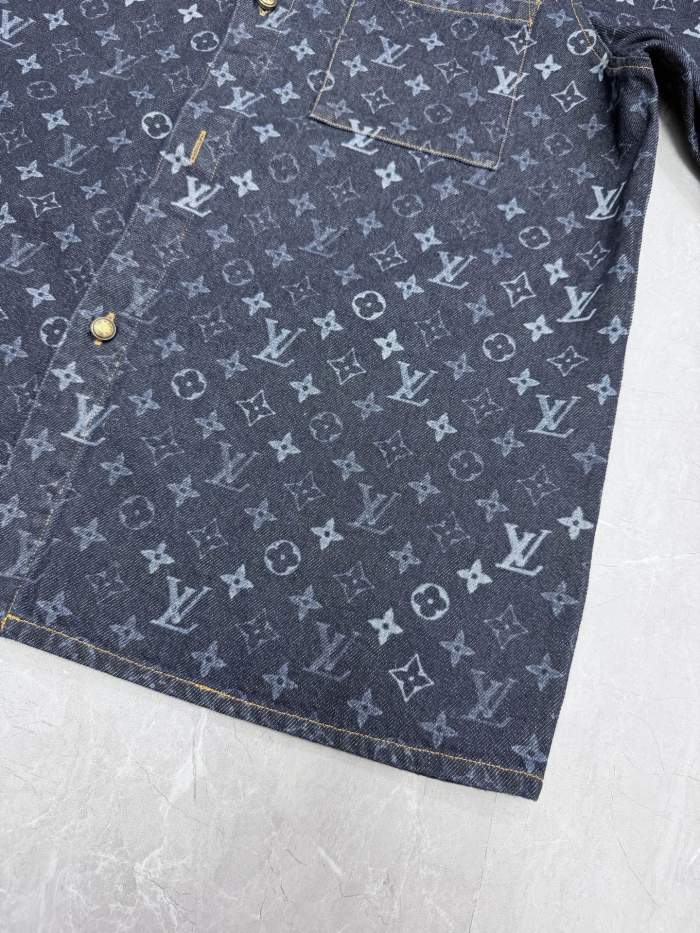 Louis Vuitton Luxury Brand Mens Short Sleeve Denim Shirt Top Quality Whatsapp 【+1-3239614486】