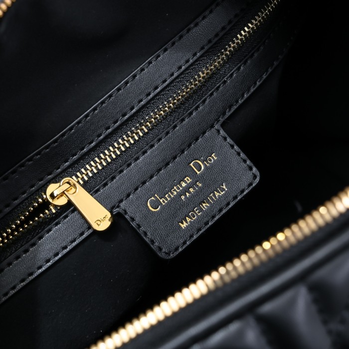 Dior Womens Bags Handbags Luxury Fashion Dior Groove 25 with Original Box whatsapp 【+1-3239614486】