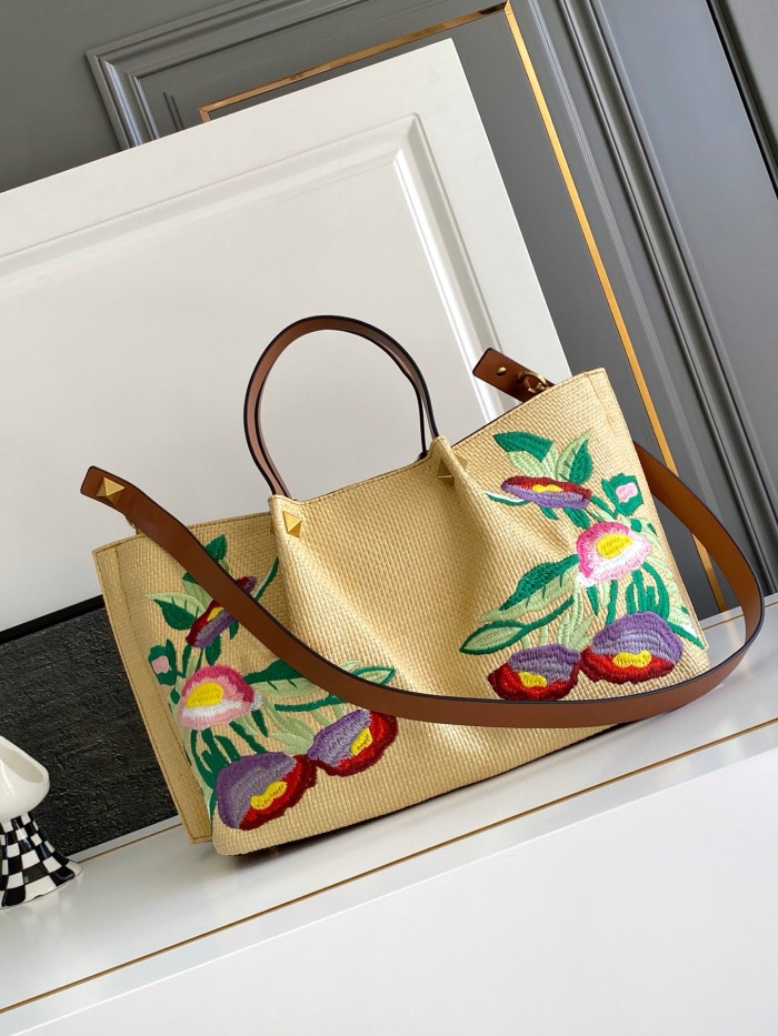 Valentino Womens Shoulder Bags VLogo signature Luxury Brand Handbags Whatsapp 【+1-3239614486】