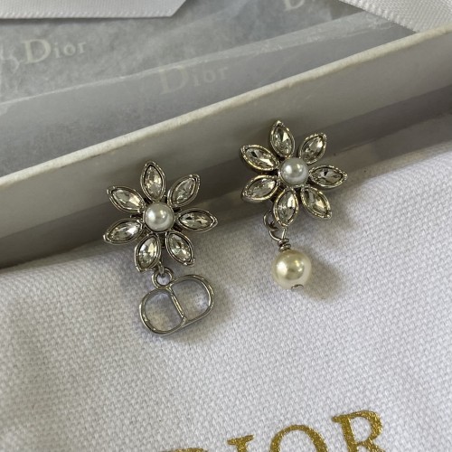 Dior Luxury Brand Womens Earrings with Original Box Whatsapp 【+1-3239614486】